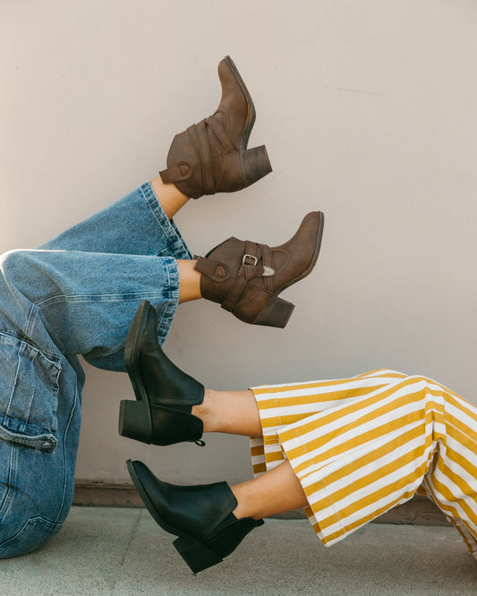 Brown Cowboy Boots for Autumn