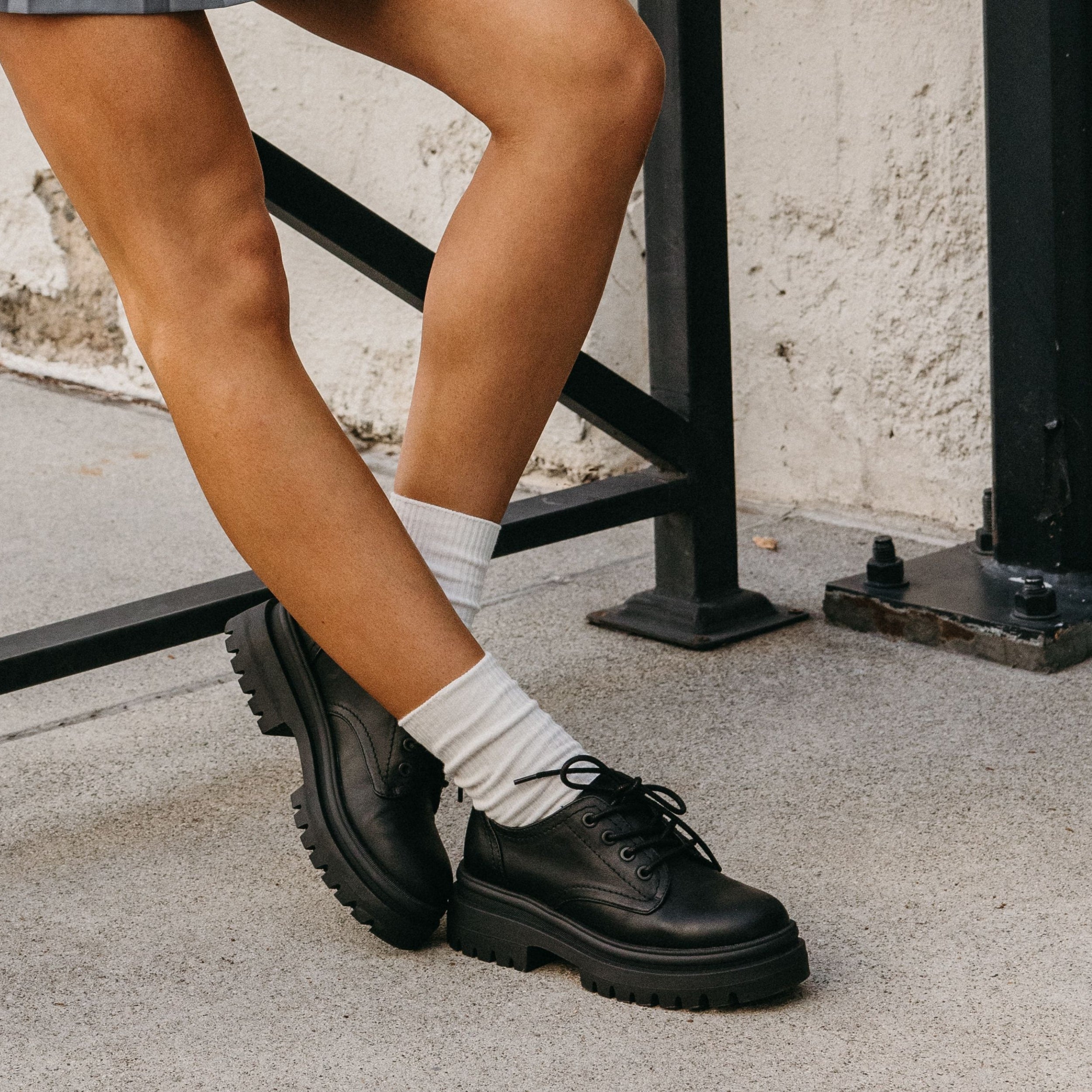 Rocket Dog Women's Donna Black Platform Shoes – Rocket Dog UK