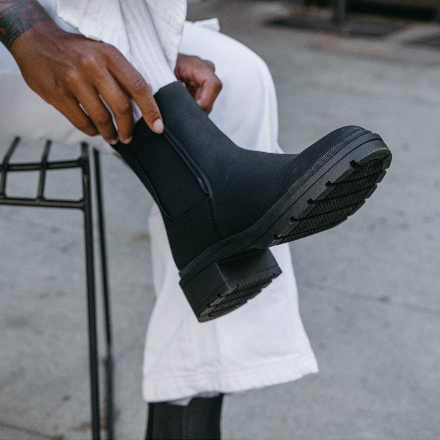 Iggie Santee Black Chelsea Boot