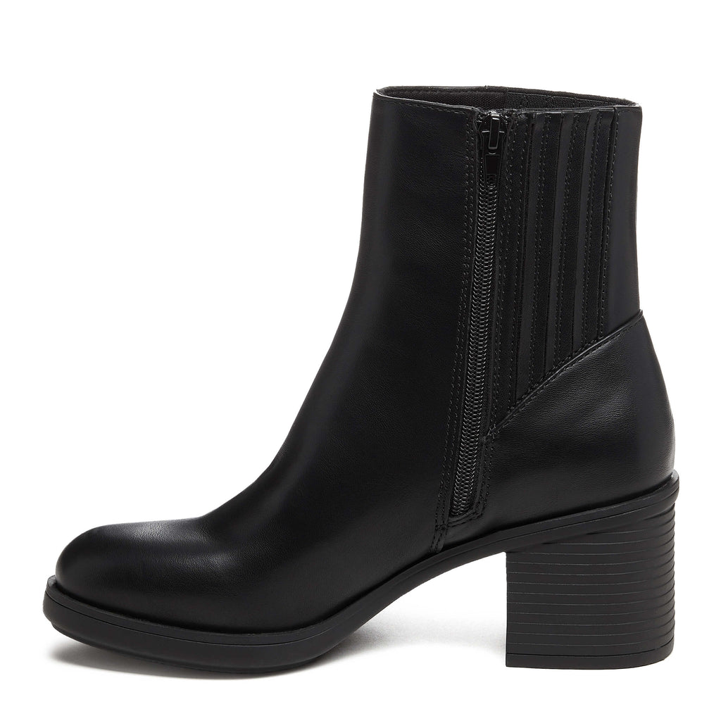 Sonora Black Platform Chelsea Boots