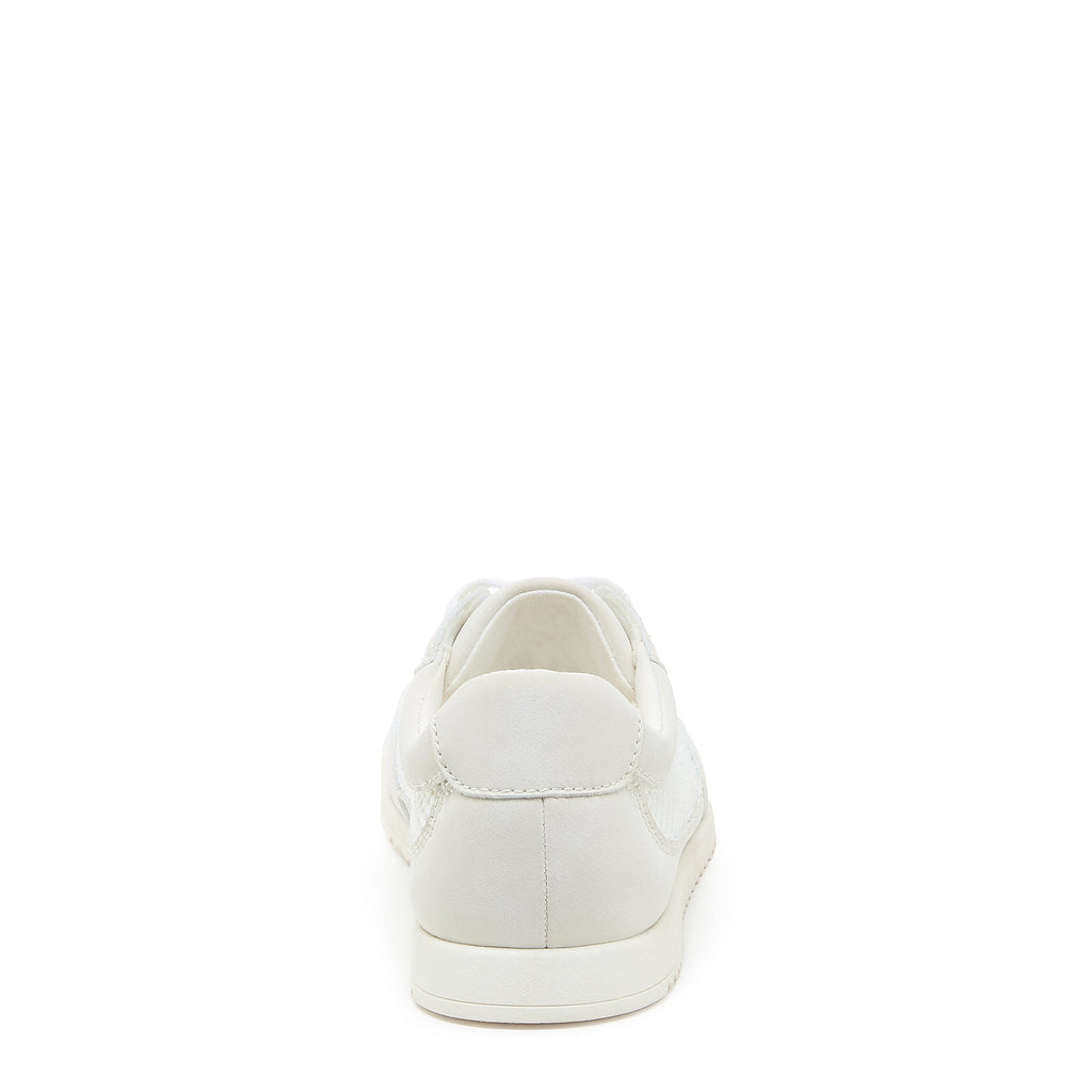 Blink White Mesh Trainer
