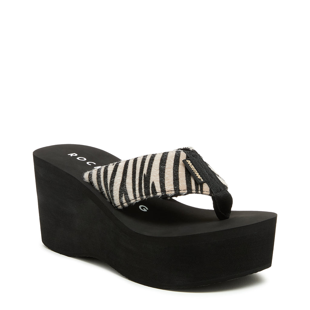 Rocket Dog Crush tan animal print flip flop, front angle