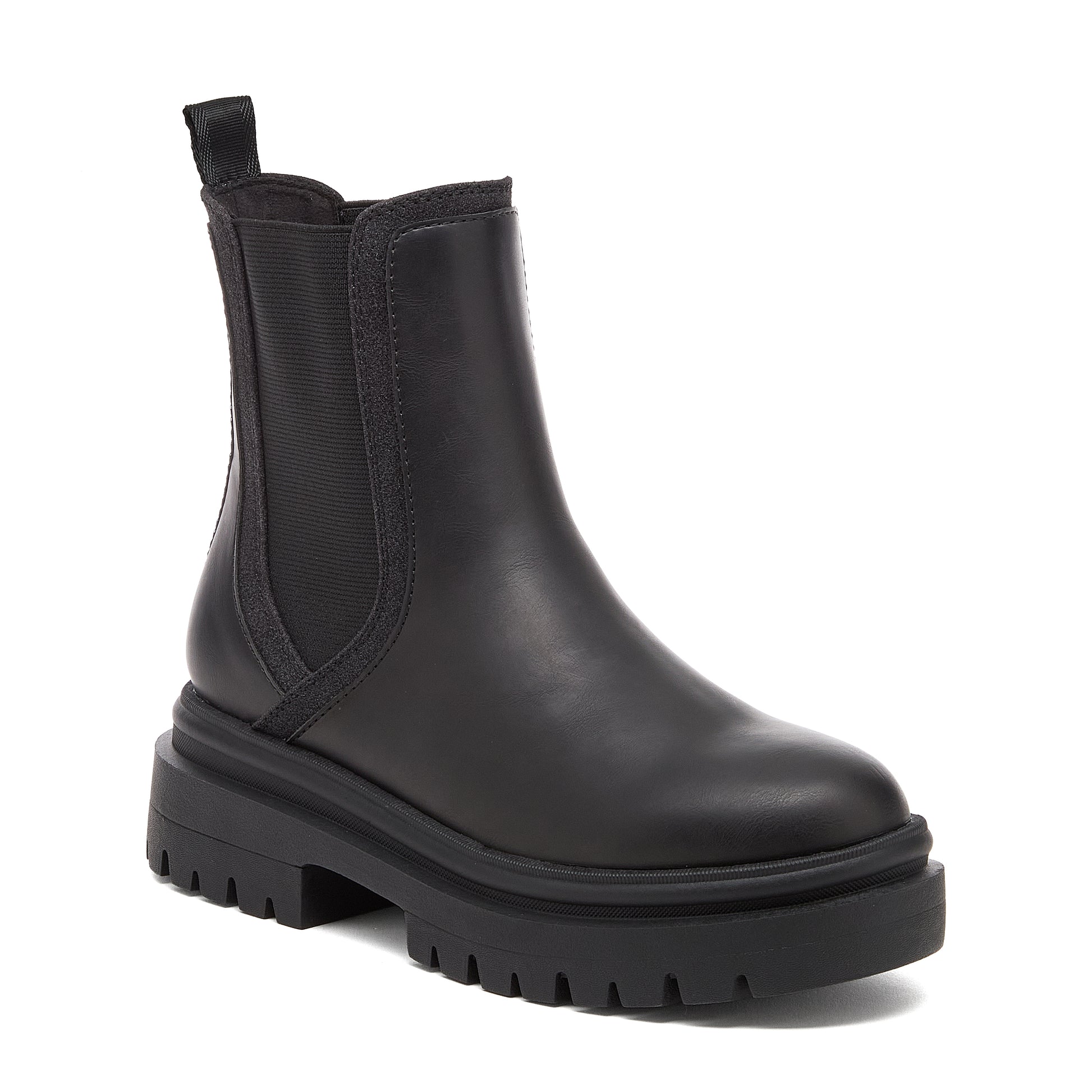 Drake Black Boots black boots front angled view showing rounded toe, side elastic panel and chunky treaded sole
