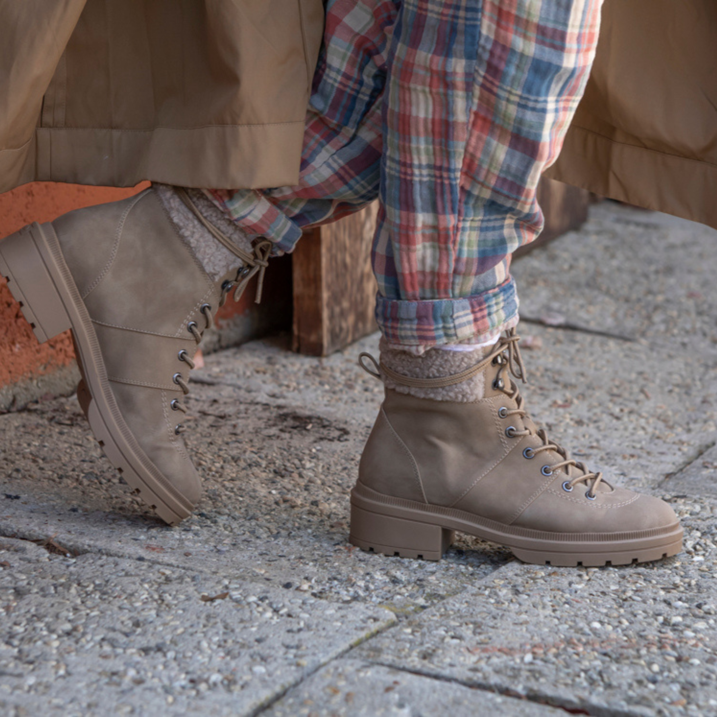 Rocket dog on sale grey boots