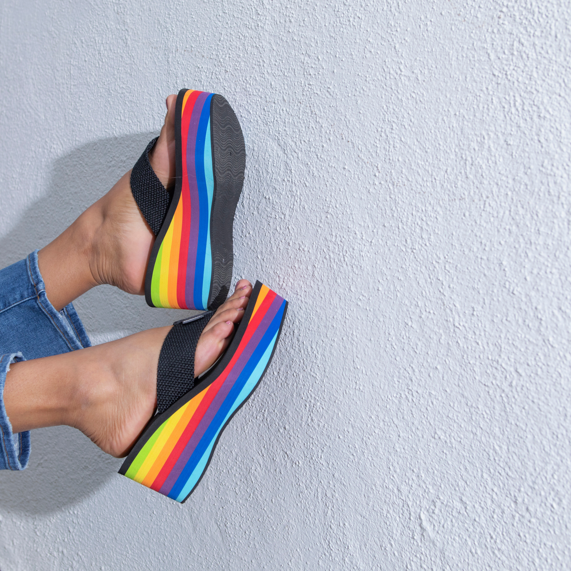 Rocket dog rainbow sales